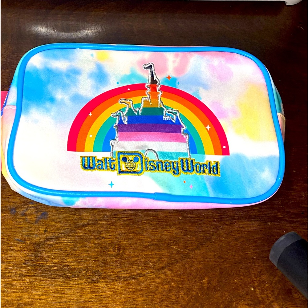 Rainbow Walt Disney World Belt Bag 🌈